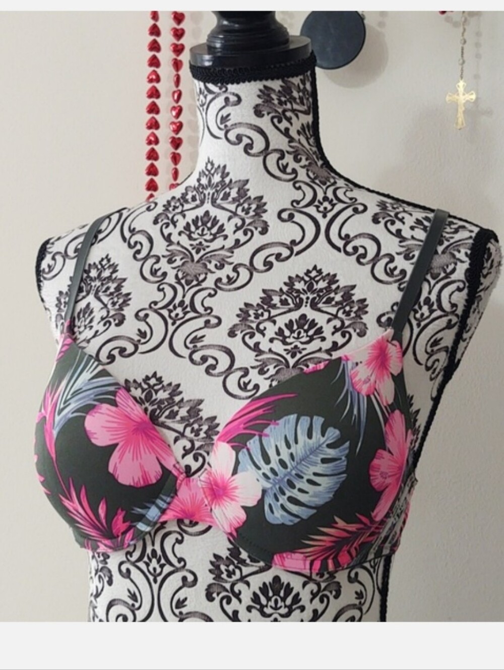 PINK Victoria's Secret WEAR EVERYWHERE Push-up Bra 34C